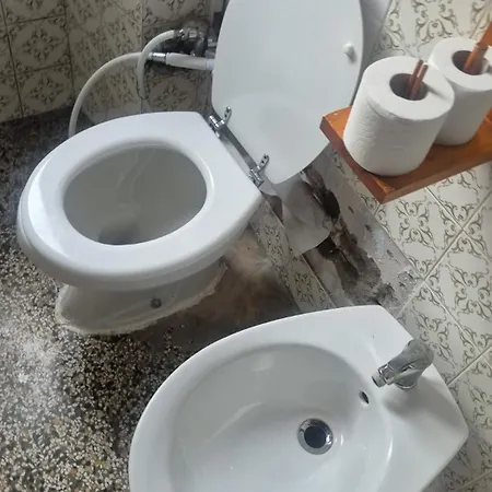 Completo O Private, Centro Vicino Stazione E Al Quarto em Acomodações Particulares *