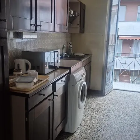 Completo O Private, Centro Vicino Stazione E Al *