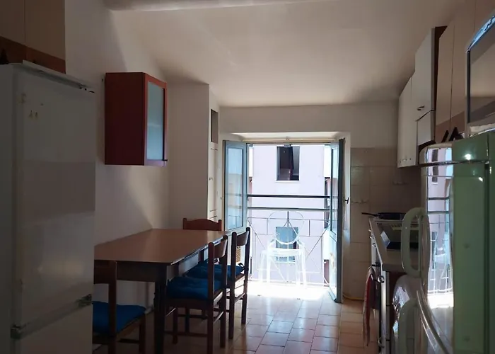 Completo O Private, Centro Vicino Stazione E Al