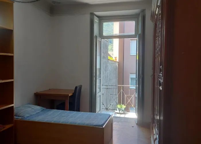 Completo O Private, Centro Vicino Stazione E Al Проживание в семье *