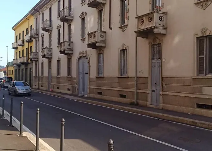 Completo O Private, Centro Vicino Stazione E Al * Лекко