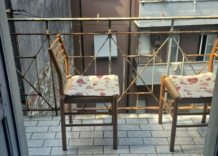 Completo O Private, Centro Vicino Stazione E Al