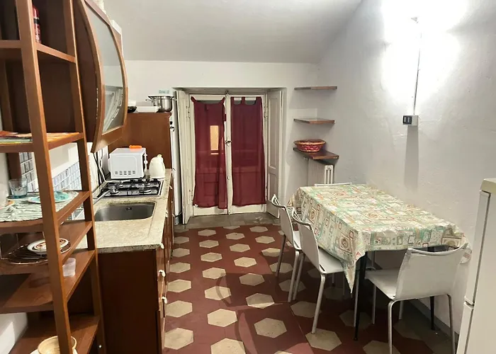 Completo O Private, Centro Vicino Stazione E Al Проживание в семье