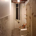 Privatunterkunft Completo O Private, Centro Vicino Stazione E Al *