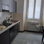 Completo O Private, Centro Vicino Stazione E Al *