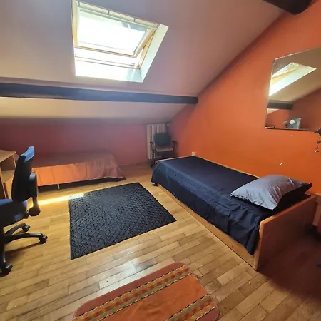 Homestay Completo O Private, Centro Vicino Stazione E Al Lecco