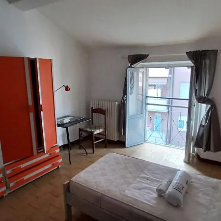 Completo O Private, Centro Vicino Stazione E Al *