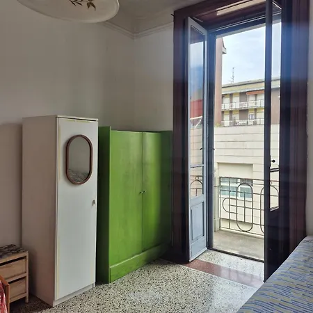 Privatunterkunft Completo O Private, Centro Vicino Stazione E Al