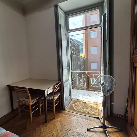 Completo O Private, Centro Vicino Stazione E Al Accommodatie bij particulieren Lecco