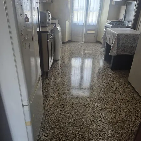 Completo O Private, Centro Vicino Stazione E Al Accommodatie bij particulieren