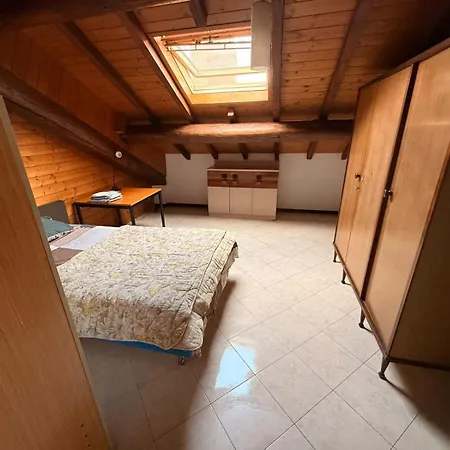 Homestay Completo O Private, Centro Vicino Stazione E Al Lecco