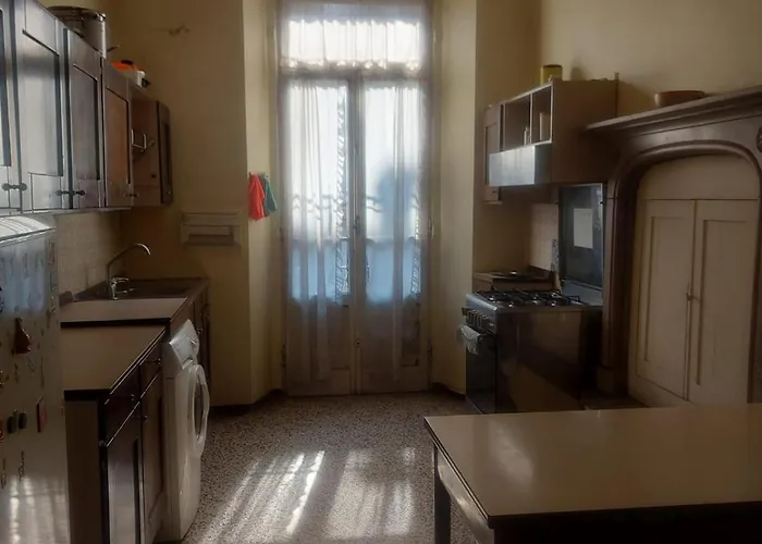 Completo O Private, Centro Vicino Stazione E Al Lecco