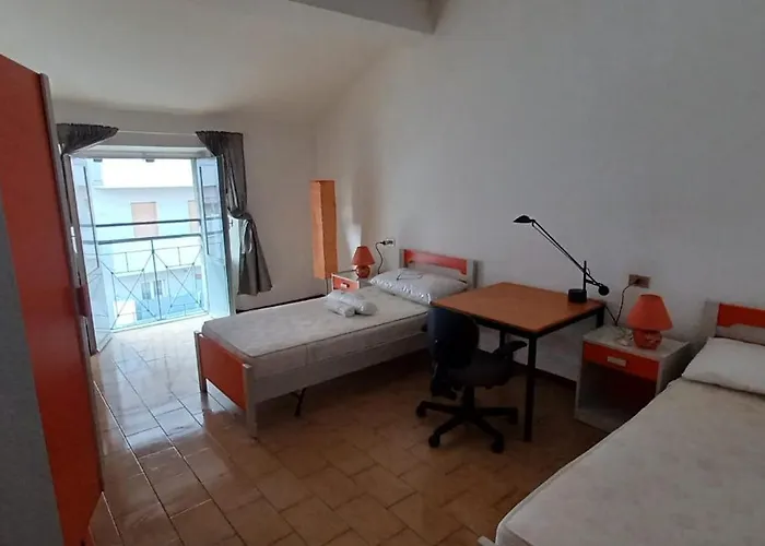 Completo O Private, Centro Vicino Stazione E Al Accommodatie bij particulieren Lecco