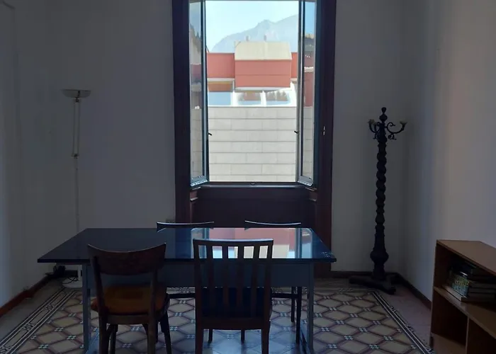 Completo O Private, Centro Vicino Stazione E Al Lecco